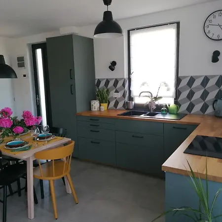 Kis Kapor Apartman *