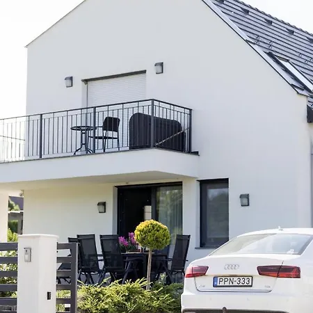 Apartment Kis Kapor Apartman Balatonfured